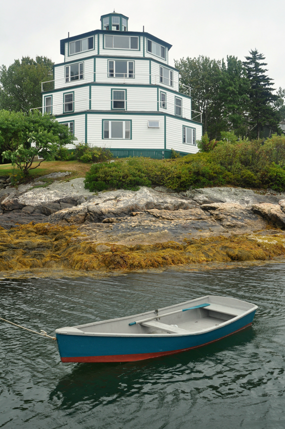 The lighthouse lodging